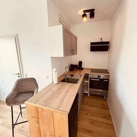 Apartamento Monteurswohnungen In - Zentrum - Neu Saniert *