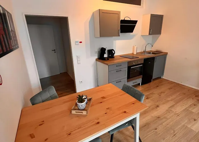 Monteurswohnungen In - Zentrum - Neu Saniert