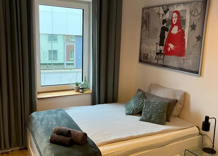 Monteurswohnungen In - Zentrum - Neu Saniert